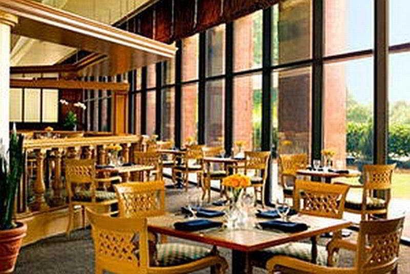 Sheraton Atlanta Airport Hotel College Park Exterior photo